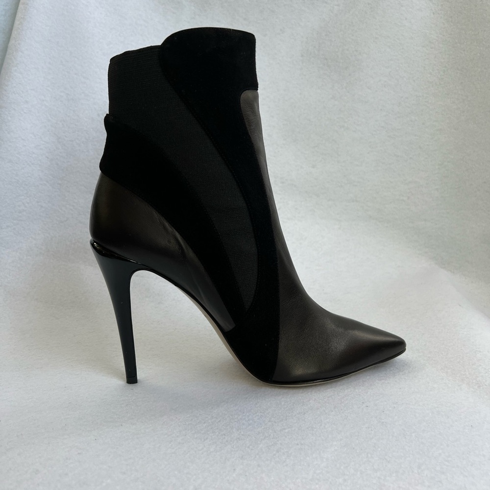 CALVIN KLEIN COLLECTION Booties Black 9 US New